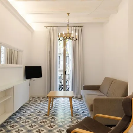 Uma Suites Sagrada Familia-2